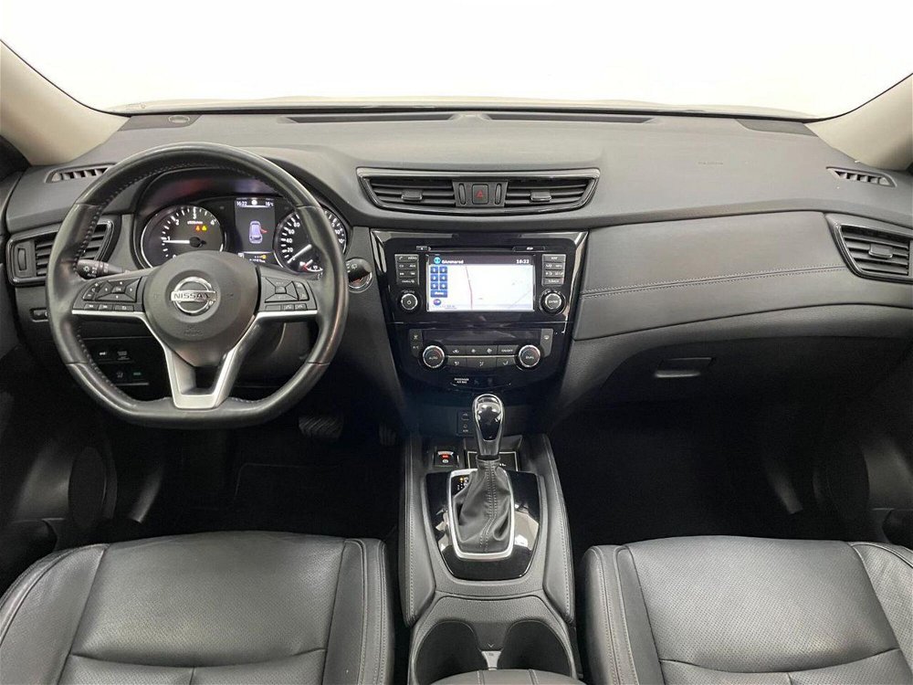 Nissan X-Trail 1.6 dCi 2WD Tekna  del 2018 usata a Lurate Caccivio (4)
