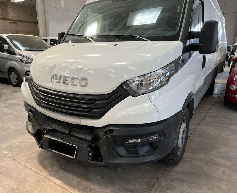 Iveco Daily Furgone 35S16V 2.3 HPT PLM-TM Furgone  del 2024 usata a Bastia Umbra