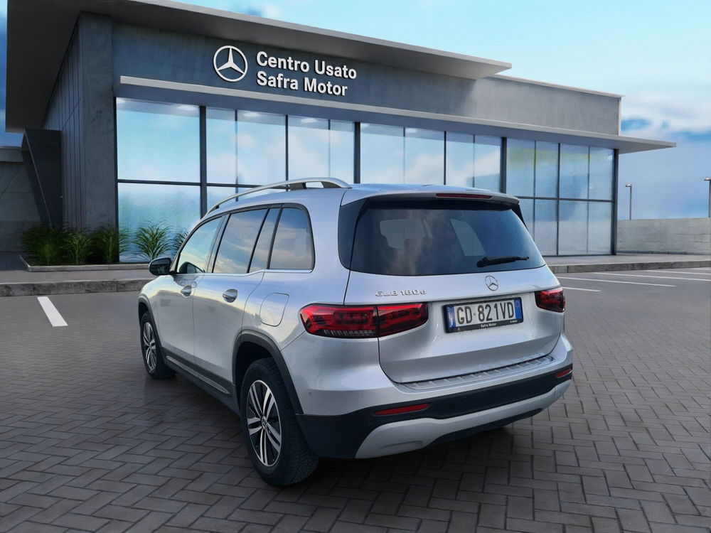 Mercedes-Benz GLB 180 d Automatic Sport del 2021 usata a Rende (4)