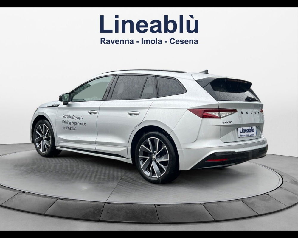 Skoda Enyaq iV 60 SportLine  nuova a Ravenna (3)