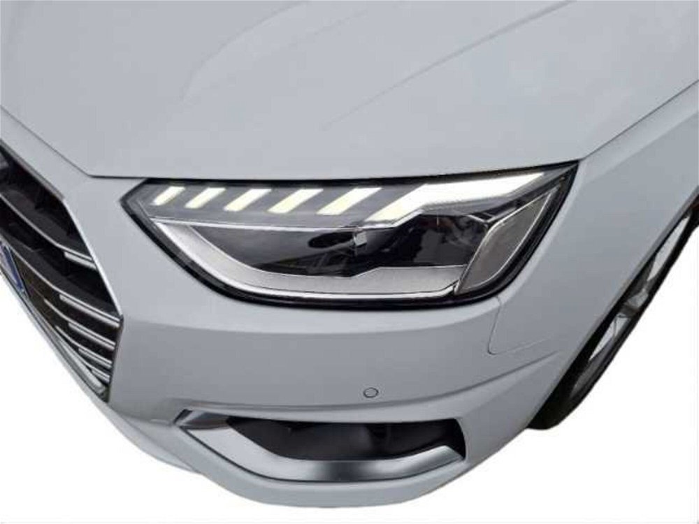 Audi A4 Avant 35 2.0 tdi mhev Business Advanced 163cv s-tronic del 2022 usata a Pistoia (5)