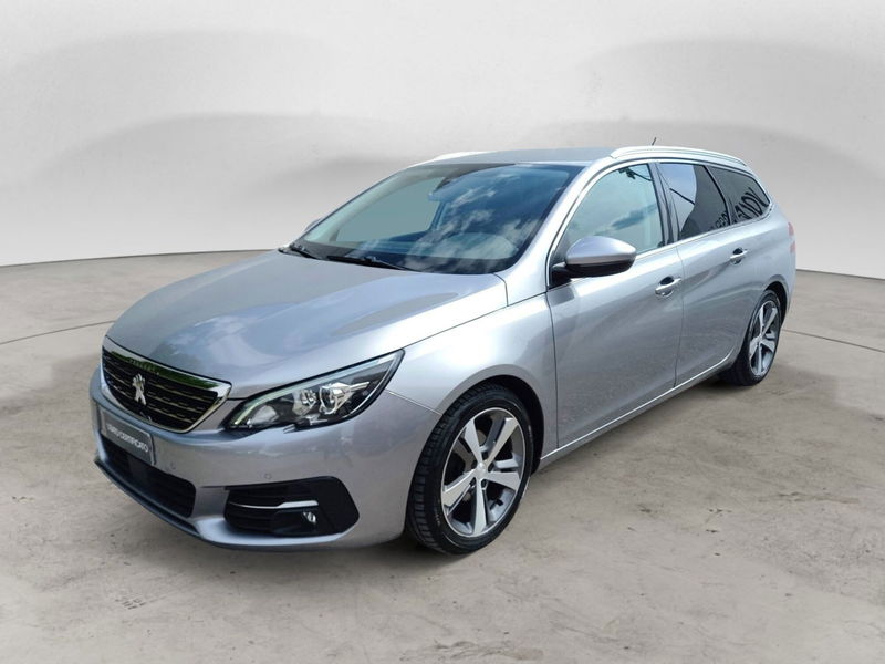 Peugeot 308 SW BlueHDi 130 S&amp;S Allure  del 2019 usata a Bari