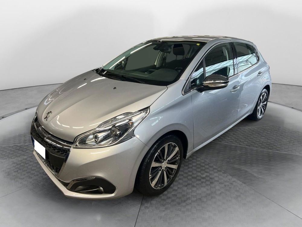 Peugeot 208 usata a Milano