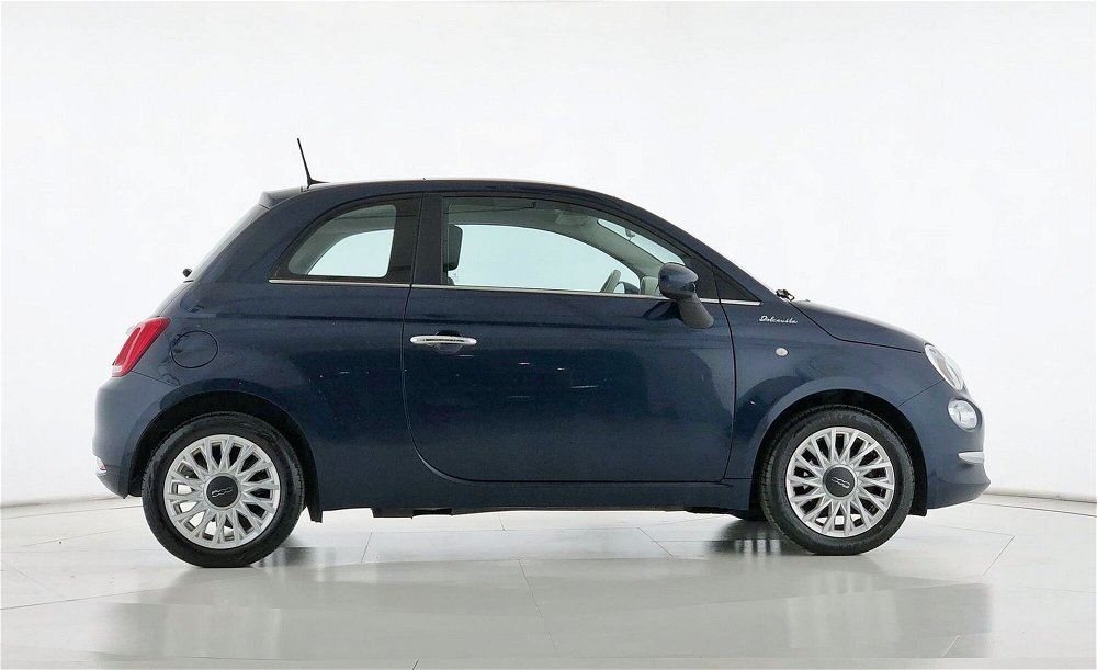 Fiat 500 1.0 Hybrid Dolcevita  del 2021 usata a Bastia Umbra (4)