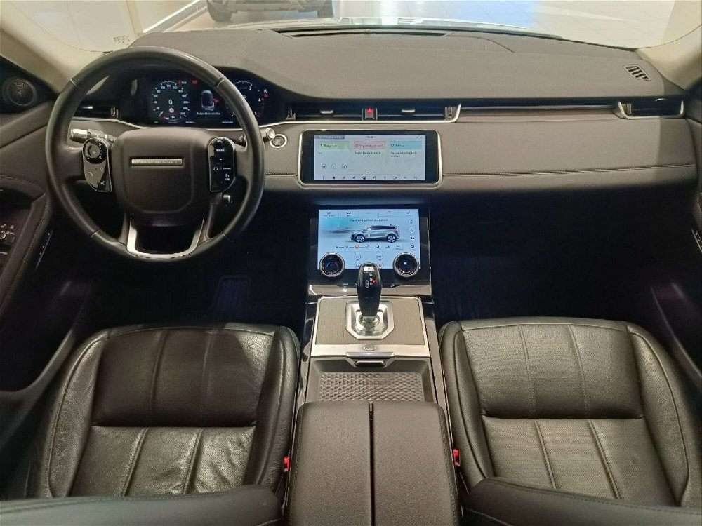 Land Rover Range Rover Evoque 2.0D I4 180 CV AWD Auto SE del 2019 usata a Savona (4)
