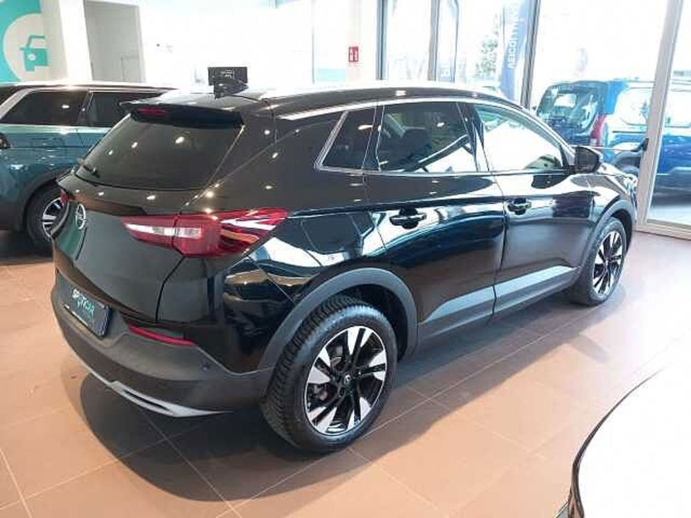 Opel Grandland X 1.5 diesel Ecotec Start&Stop Ultimate  del 2018 usata a Forli' (3)