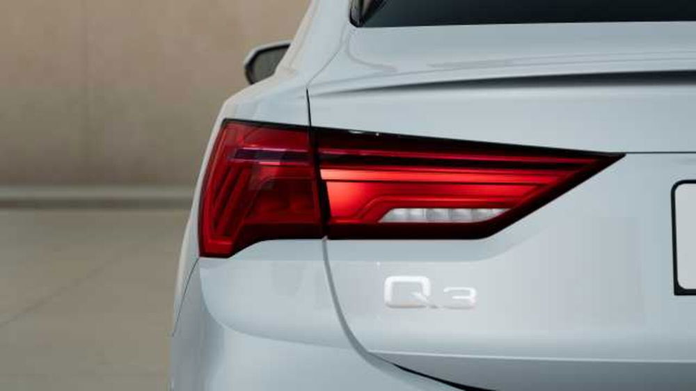 Audi Q3 Sportback usata a Cagliari (11)