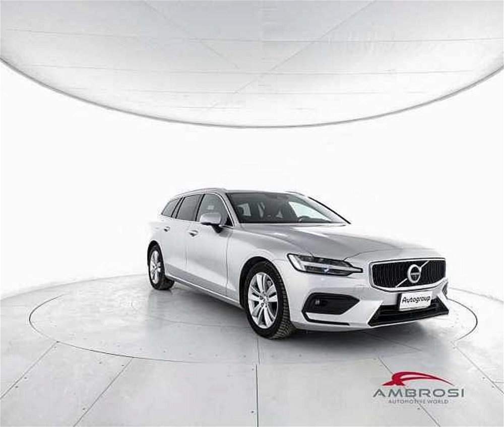 Volvo V60 D3 AWD Geartronic Business Plus N1 del 2019 usata a Corciano (2)