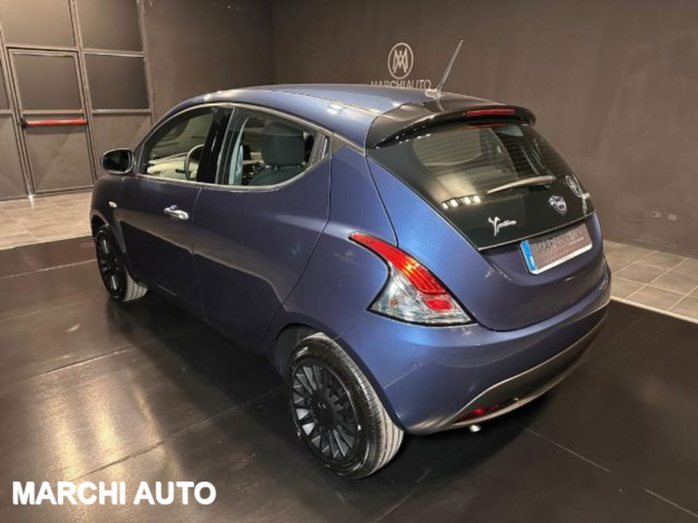 Lancia Ypsilon nuova a Perugia (7)