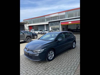 Volkswagen Golf 1.0 eTSI EVO DSG Life del 2020 usata a Torino