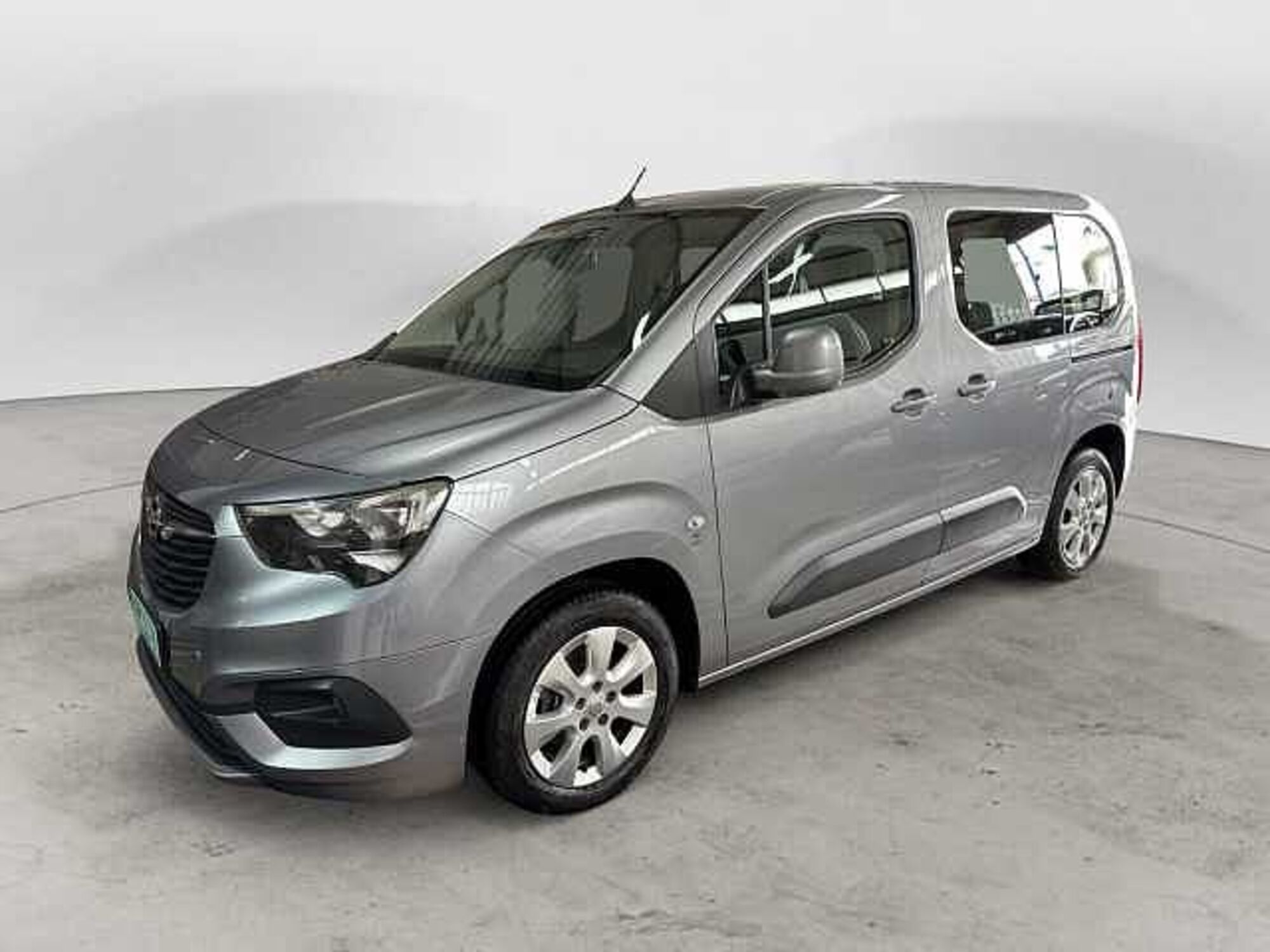 Opel Combo Life 1.5D 100 CV S&amp;S Advance N1 del 2019 usata a Ragusa