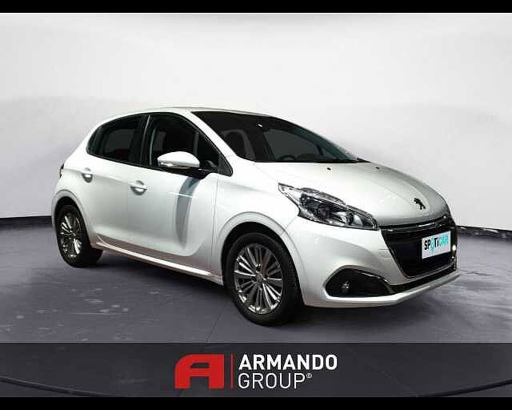 Peugeot 208 BlueHDi 100 Stop&Start 5 porte Allure  del 2019 usata a Cuneo (3)