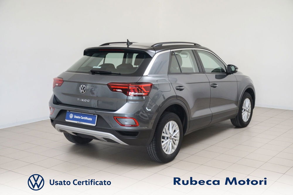 Volkswagen T-Roc 2.0 tdi Life 150cv dsg del 2022 usata a Citta' della Pieve (4)