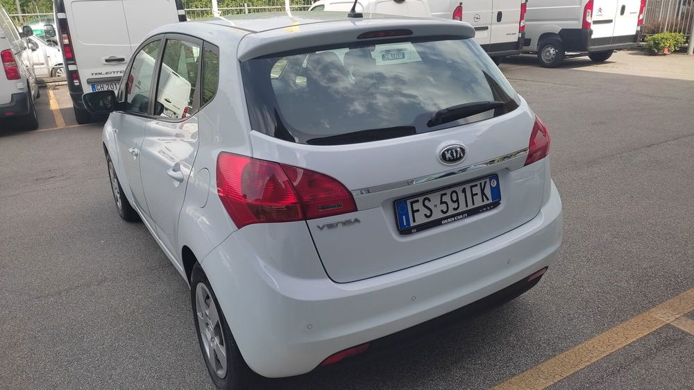 Kia Venga usata a Prato (5)