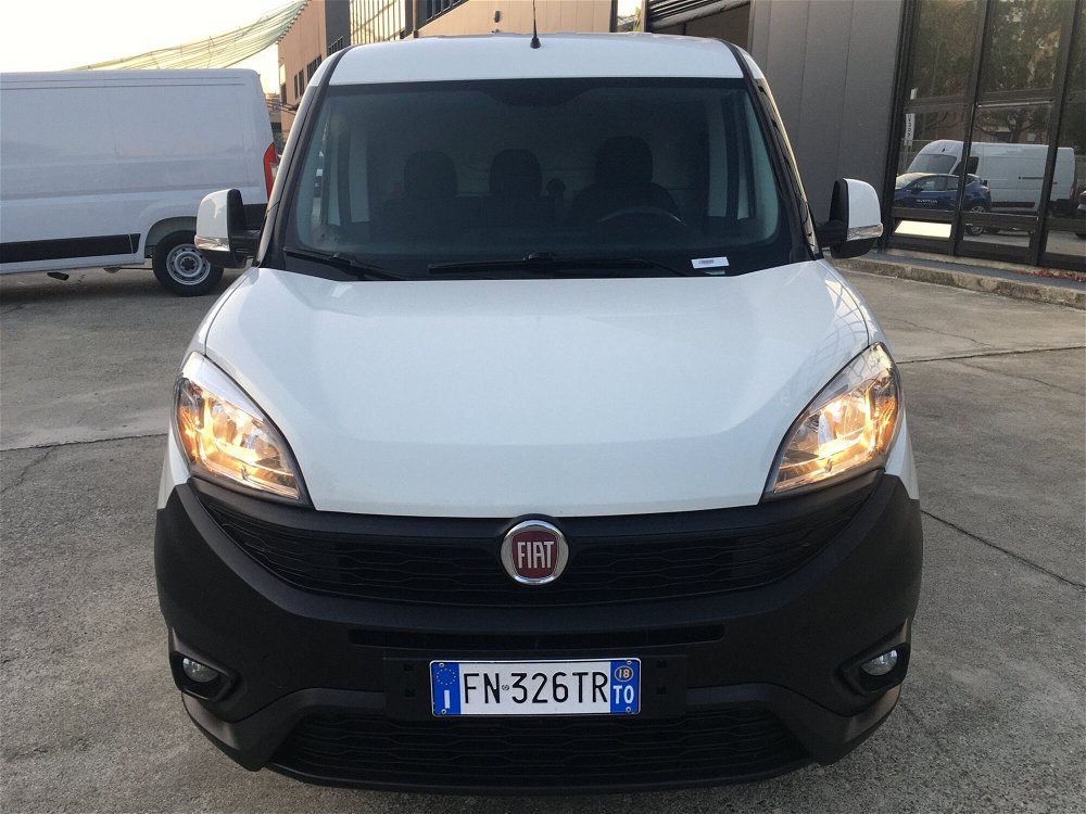Fiat Doblò Furgone 1.6 MJT 120CV PL-TN Cargo Maxi Lamierato 3Posti SX del 2018 usata a Torino (5)