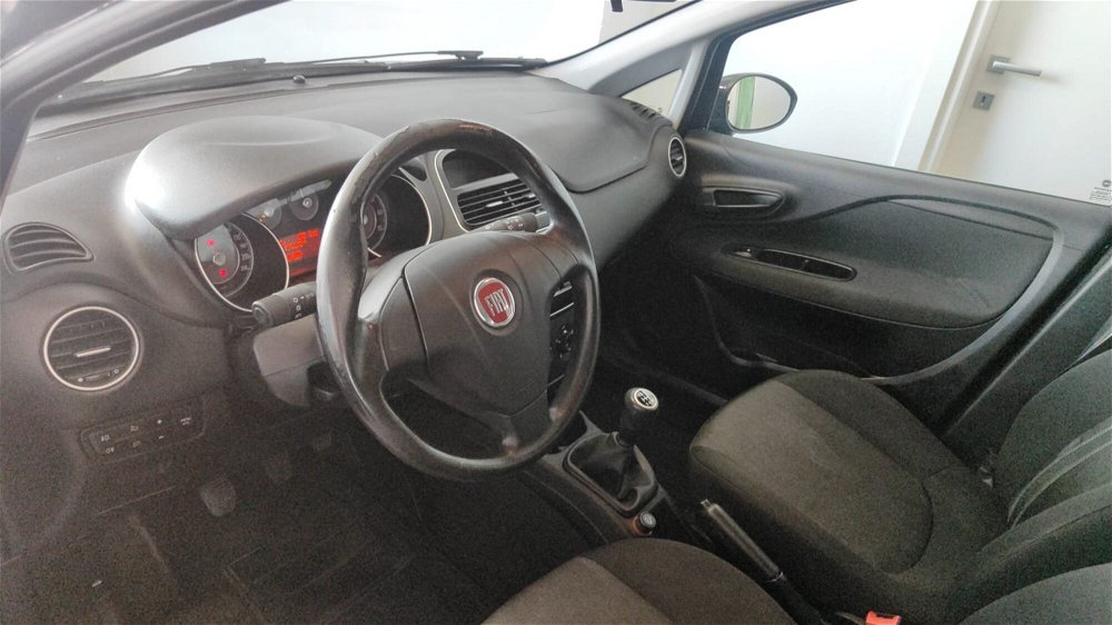 Fiat Punto 1.3 MJT II 75 CV 5 porte Street  del 2014 usata a Empoli (5)