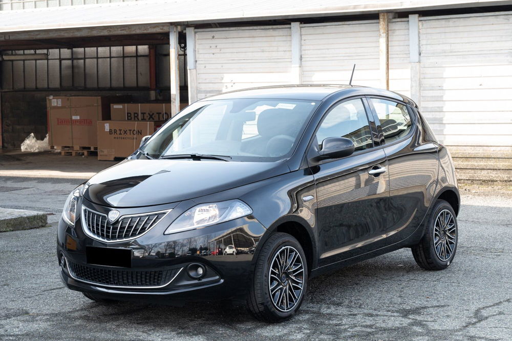 Lancia Ypsilon nuova a Torino