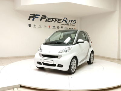 smart Fortwo 1000 52 kW MHD coup&eacute; pure  del 2012 usata a Teramo