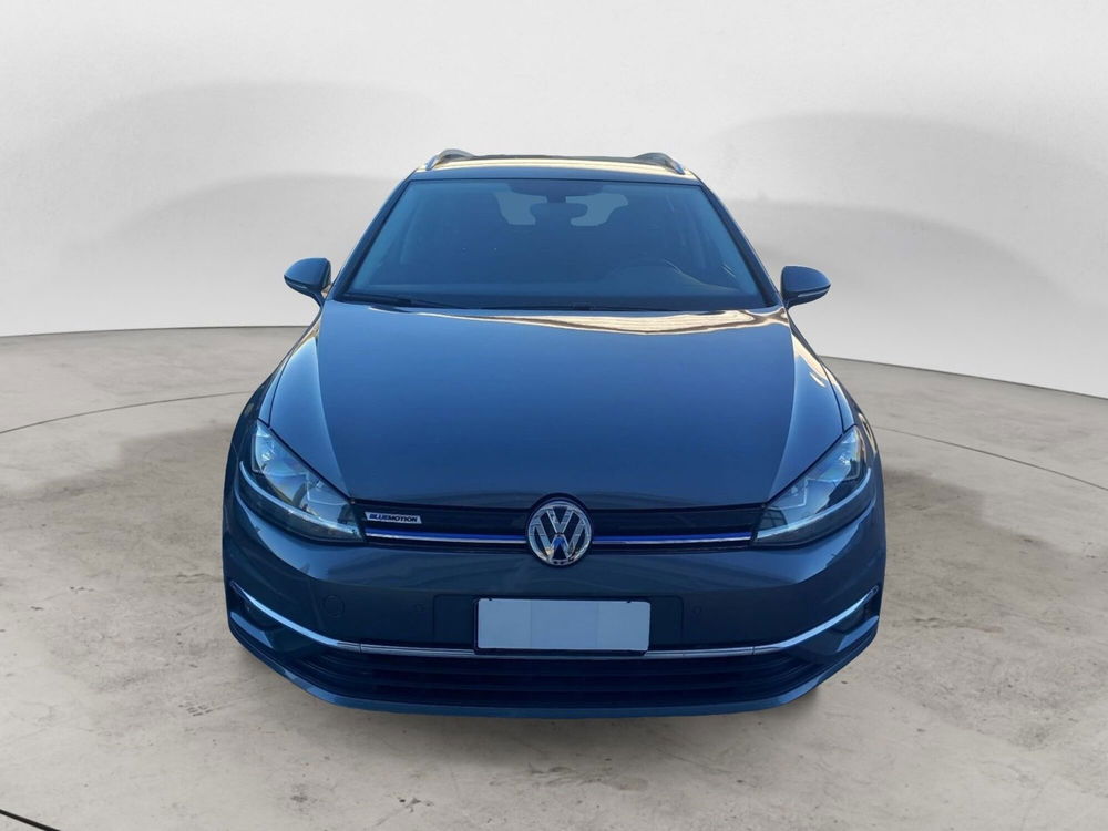 Volkswagen Golf Variant 1.5 TGI DSG 5p. Business BlueMotione Tech. del 2019 usata a Tito (2)