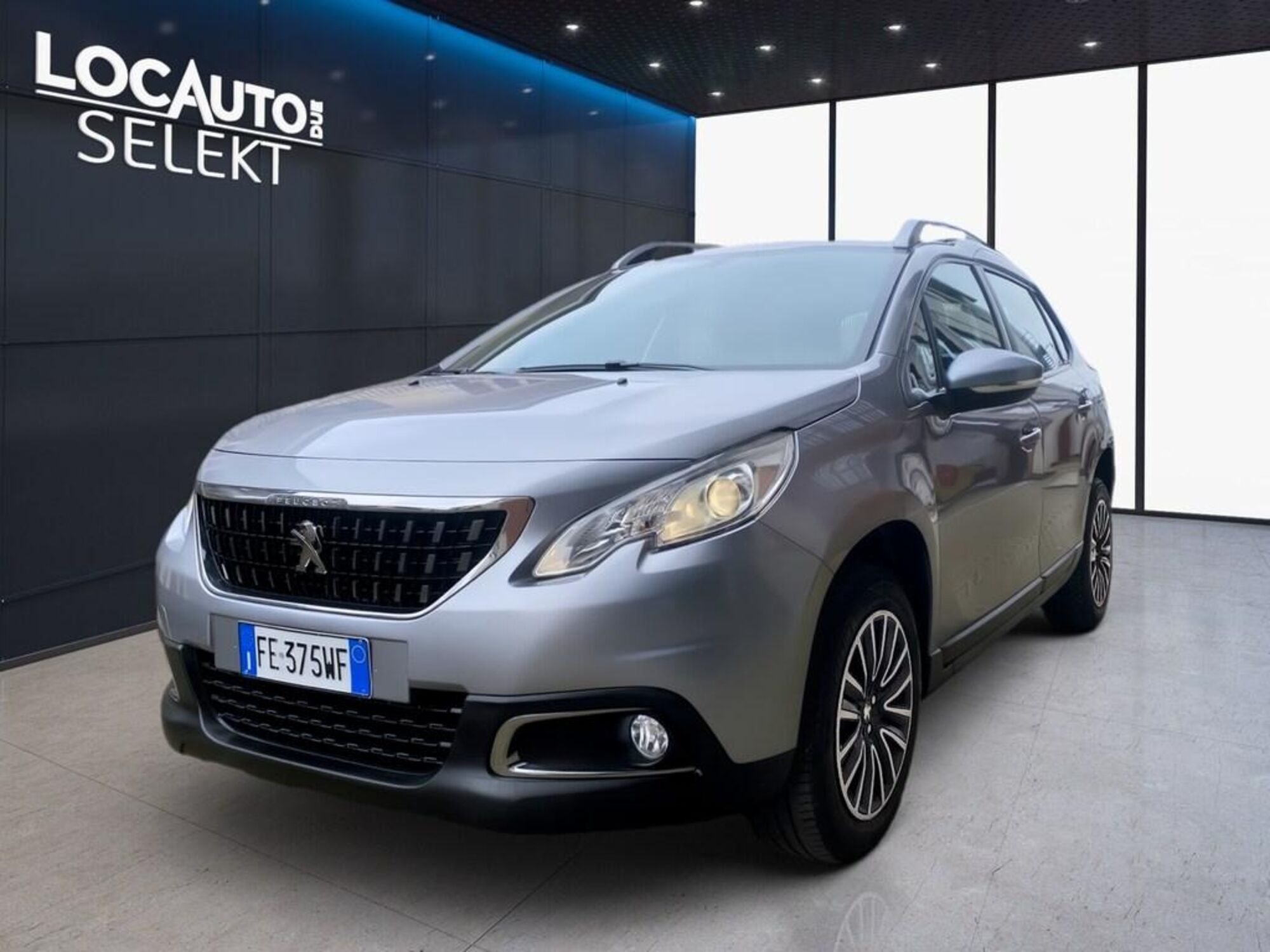 Peugeot 2008 100 Active  del 2016 usata a Torino