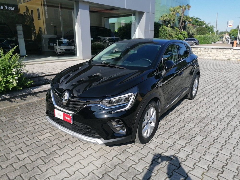 Renault Captur Plug-in Hybrid E-Tech 160 CV Intens  del 2021 usata a Brescia (2)