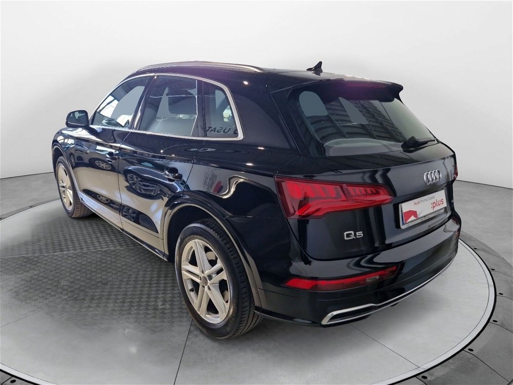Audi Q5 40 2.0 tdi mhev 12V S line quattro s-tronic del 2020 usata a Pistoia (2)