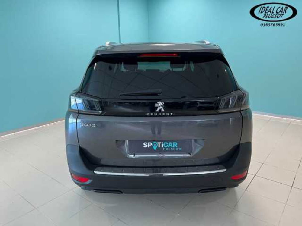 Peugeot 5008 usata a Aosta (6)