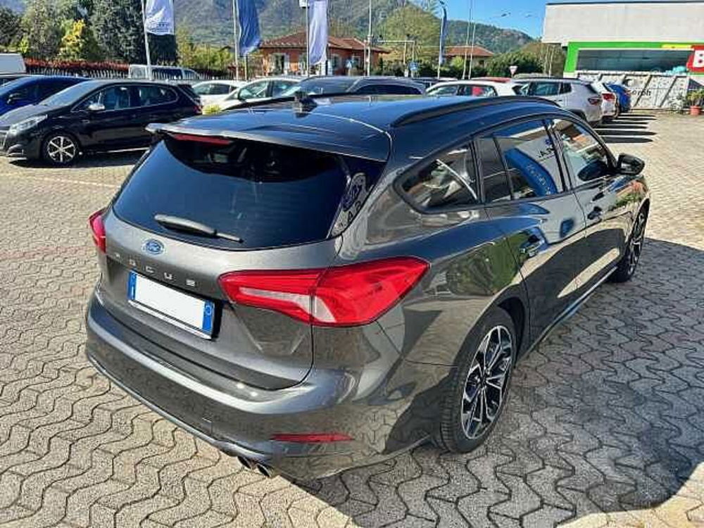 Ford Focus Station Wagon usata a Torino (3)