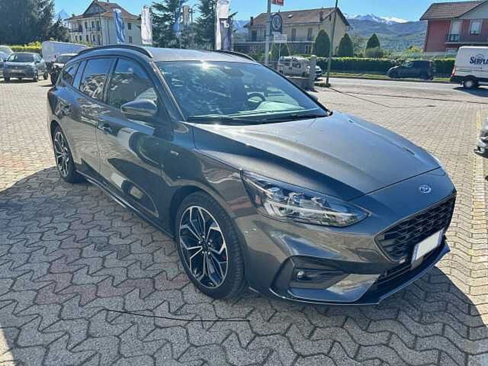 Ford Focus Station Wagon usata a Torino (4)