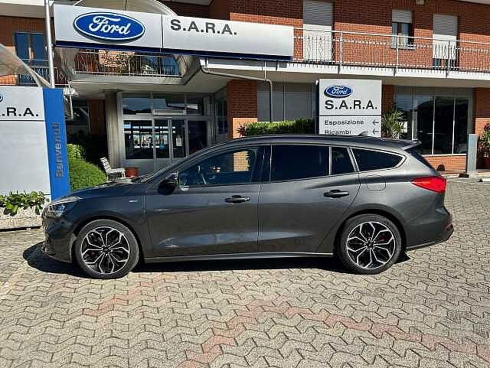 Ford Focus Station Wagon usata a Torino (6)