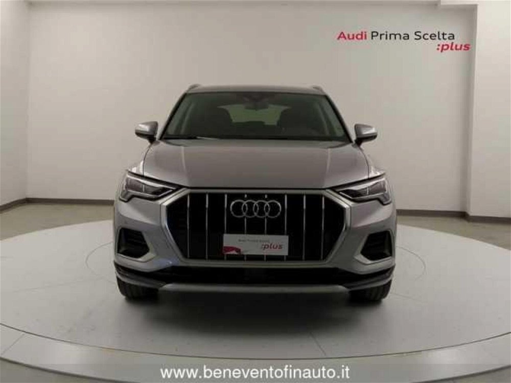 Audi Q3 35 TDI S tronic Business  del 2023 usata a Pratola Serra (2)
