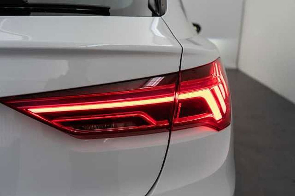 Audi Q3 Sportback usata a Varese (6)