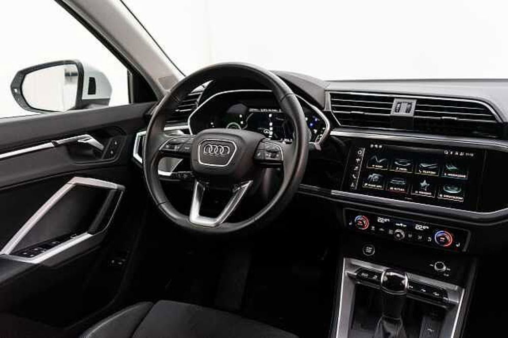 Audi Q3 Sportback usata a Varese (10)