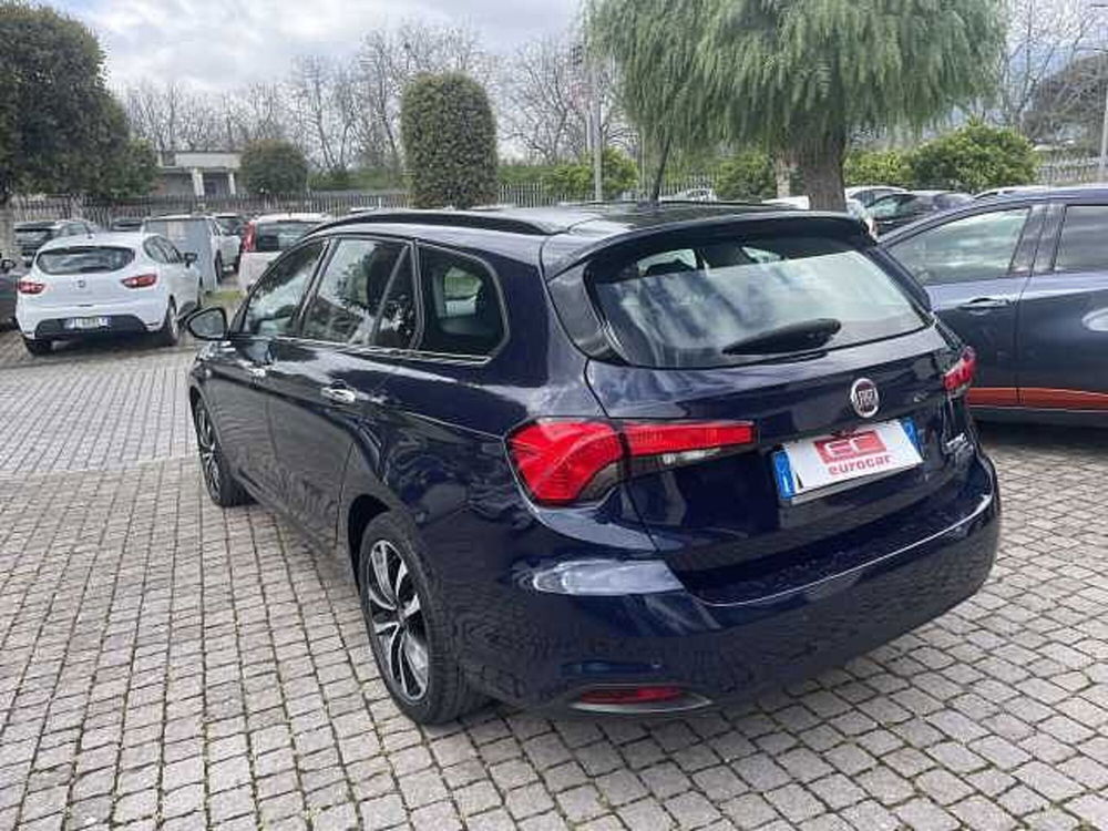 Fiat Tipo Station Wagon Tipo 1.6 Mjt S&S SW Lounge  del 2017 usata a Ottaviano (4)