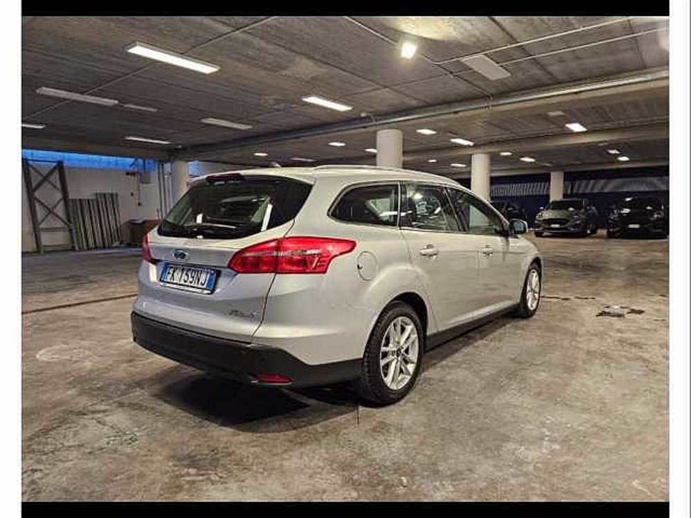 Ford Focus Station Wagon 1.5 TDCi 120 CV Start&Stop SW Titanium del 2017 usata a Bari (5)