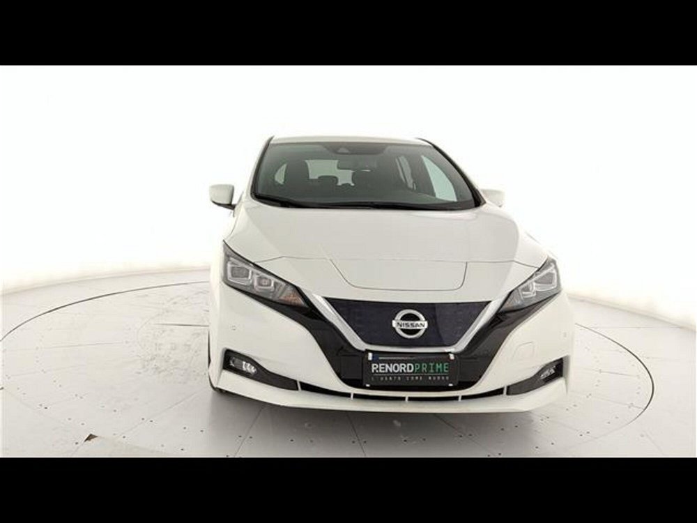 Nissan Leaf 40kWh Business 150cv del 2022 usata a Sesto San Giovanni (3)