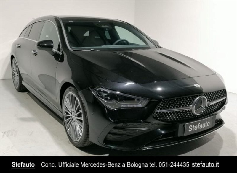 Mercedes-Benz CLA Shooting Brake 200 d Automatic Shooting Brake AMG Line Premium nuova a Castel Maggiore