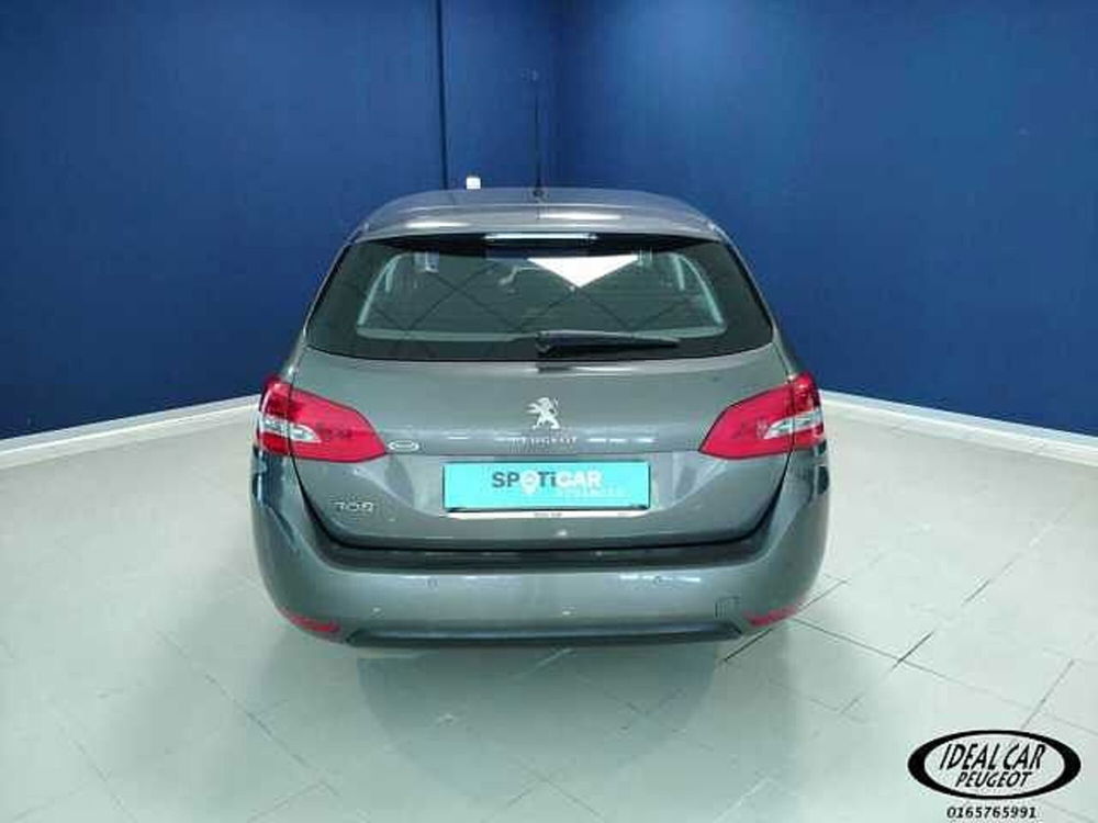 Peugeot 308 SW usata a Aosta (4)