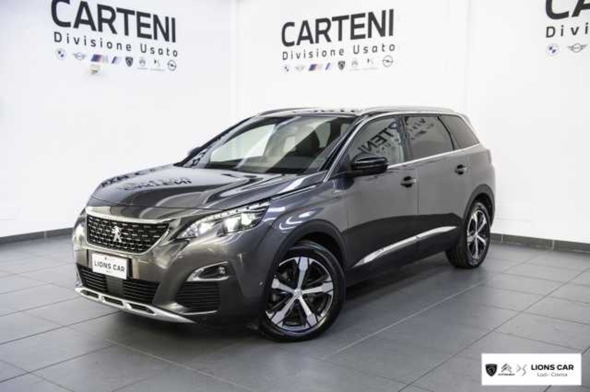 Peugeot 5008 BlueHDi 130 S&amp;S EAT8 GT Line  del 2019 usata a Lodi