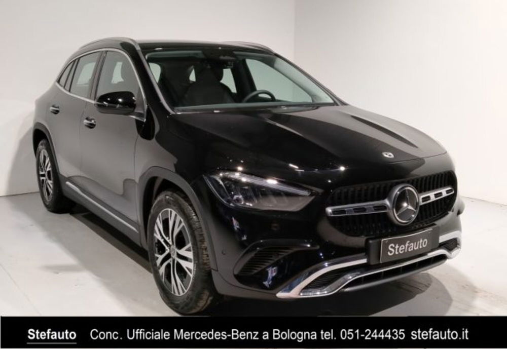 Mercedes-Benz GLA SUV nuova a Bologna