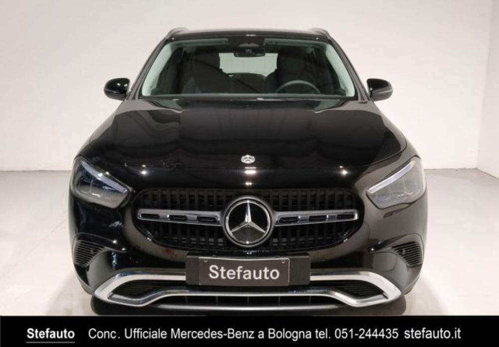 Mercedes-Benz GLA SUV 200 d Automatic Progressive Advanced Plus nuova a Castel Maggiore (2)