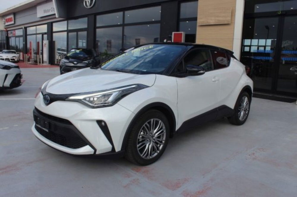 Toyota Toyota C-HR 2.0 Hybrid E-CVT Lounge  nuova a Roma (2)