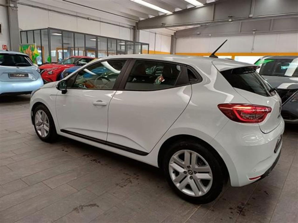 Renault Clio 1.0 tce esprit Alpine 90cv del 2022 usata a Vaiano Cremasco (3)