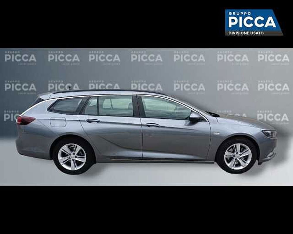 Opel Insignia Station Wagon usata a Bari (5)