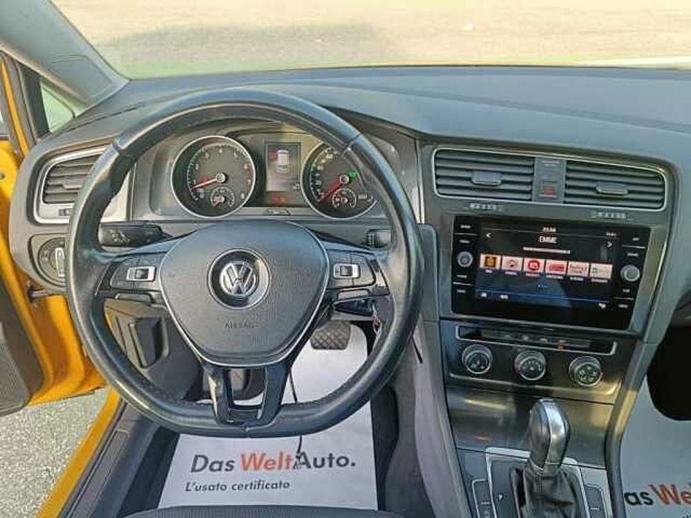 Volkswagen Golf usata a Napoli (13)