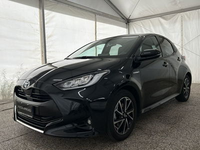 Toyota Yaris 1.5 Hybrid 5 porte Lounge del 2020 usata a Monza