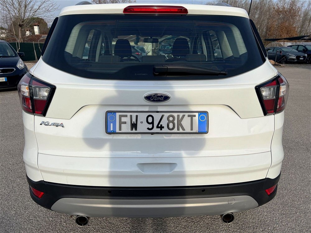Ford Kuga 1.5 TDCI 120 CV S&S 2WD Powershift Titanium Business del 2019 usata a Fiume Veneto (4)