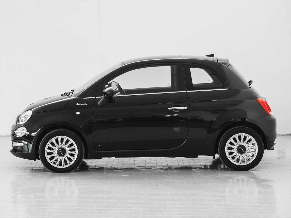 Fiat 500 1.0 Hybrid Dolcevita  del 2022 usata a Prato (2)