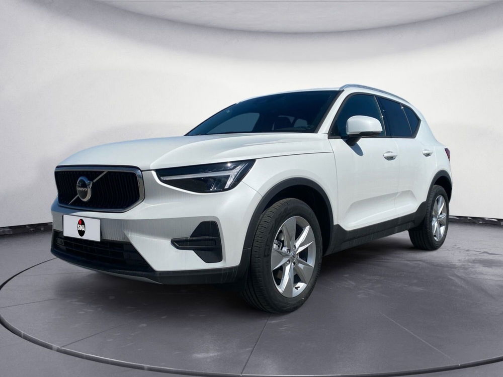 Volvo XC40 nuova a Pordenone