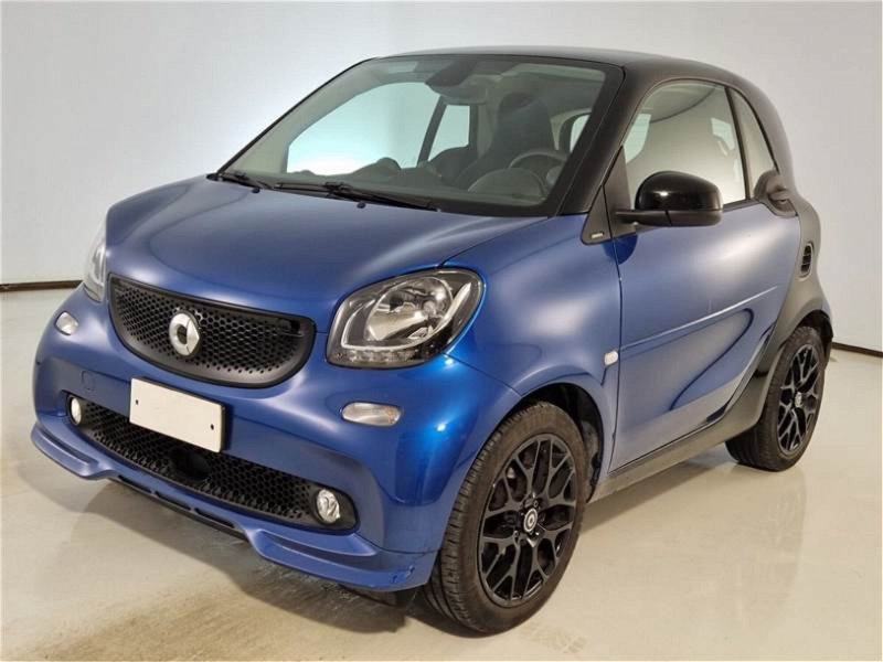 smart forfour forfour 90 0.9 Turbo twinamic Superpassion del 2019 usata a Salerno